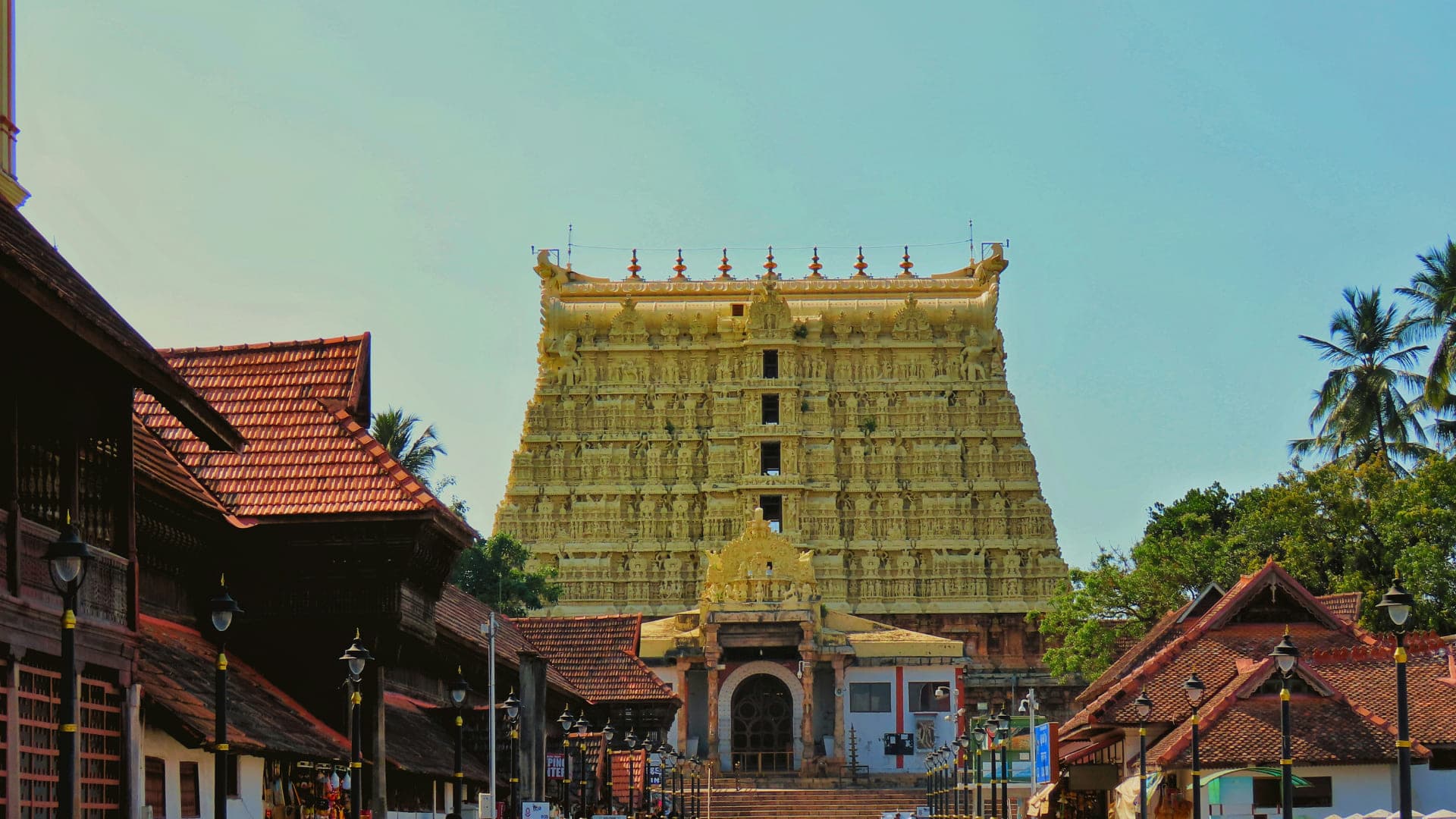 Exploring Thiruvananthapuram: Top Sightseeing, Sacred Temples & Best Season to Visit - Photo 3