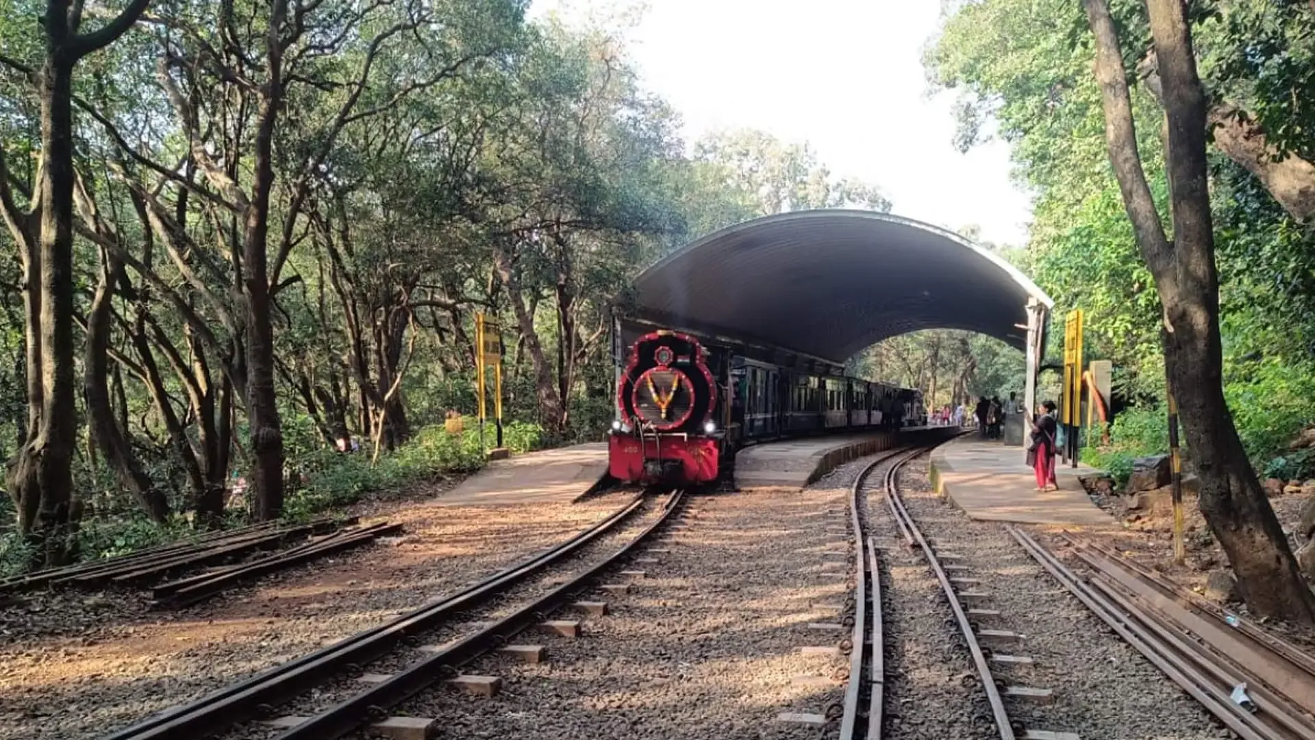 Matheran Travel Guide - Photo 3