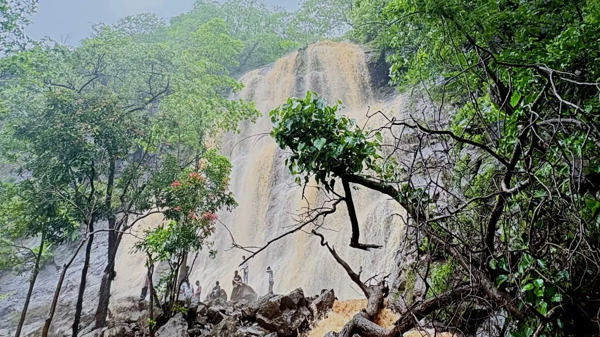 Koshmal Waterfall: The Hidden Offbeat Cascade of Northern Dang - Photo 8