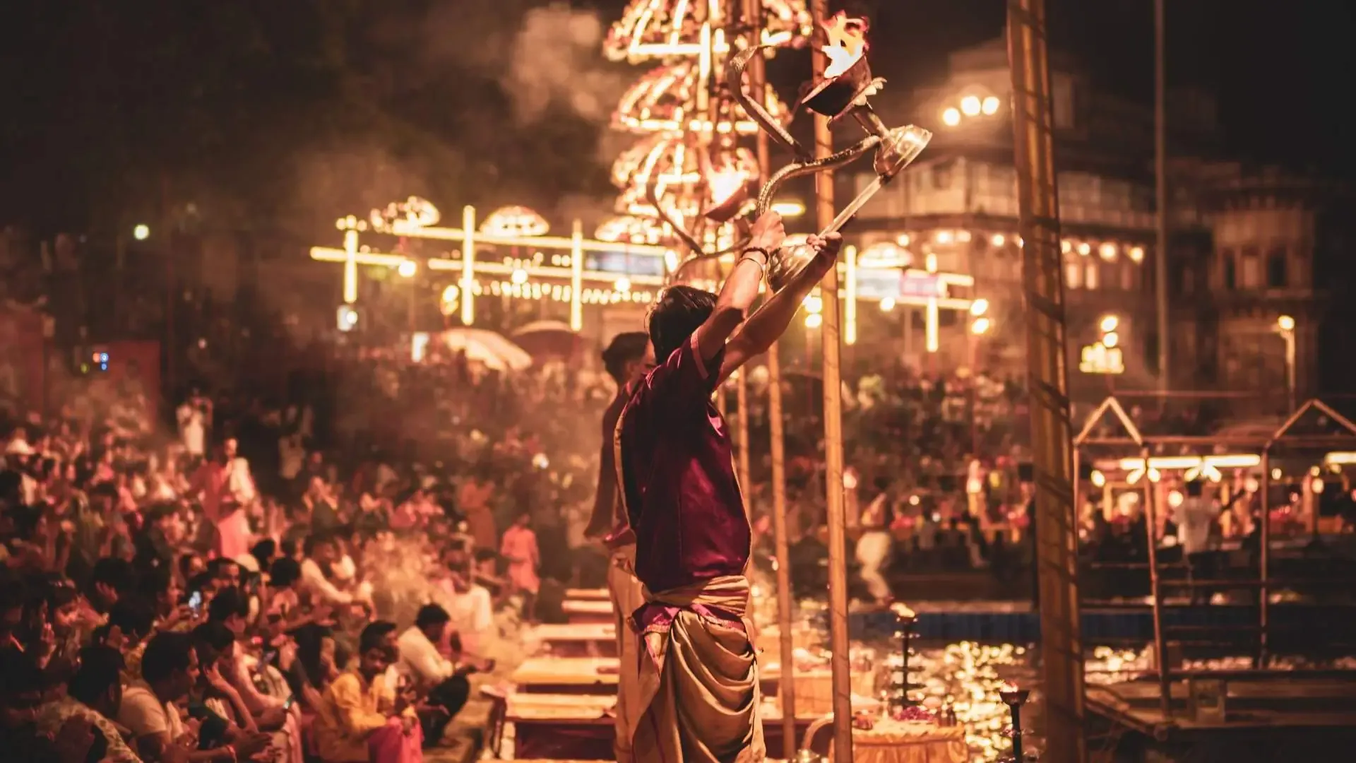 Kashi Vishwanath Temple Travel Guide | Darshan, History, Timings & Best Time to Visit - Photo 9