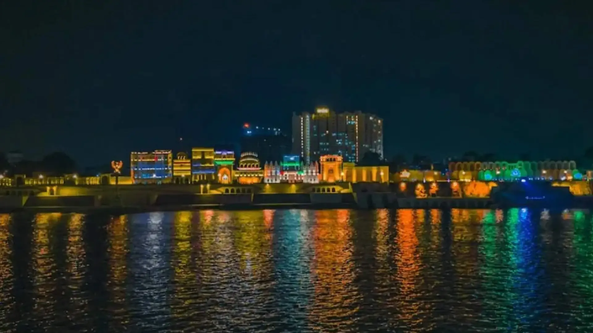 Kankaria Lake: The Ultimate Travel Guide - Photo 9