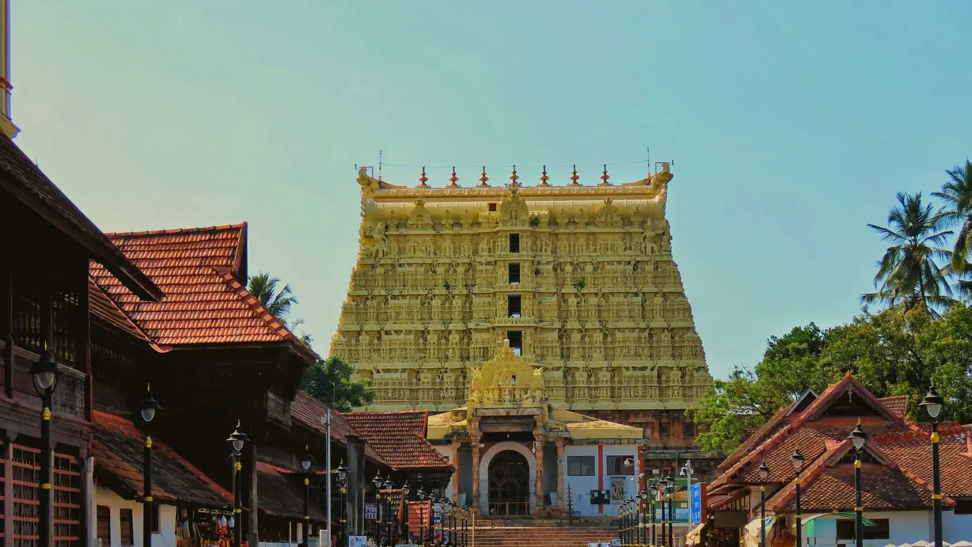 Exploring Thiruvananthapuram: Top Sightseeing, Sacred Temples & Best Season to Visit - Photo 3