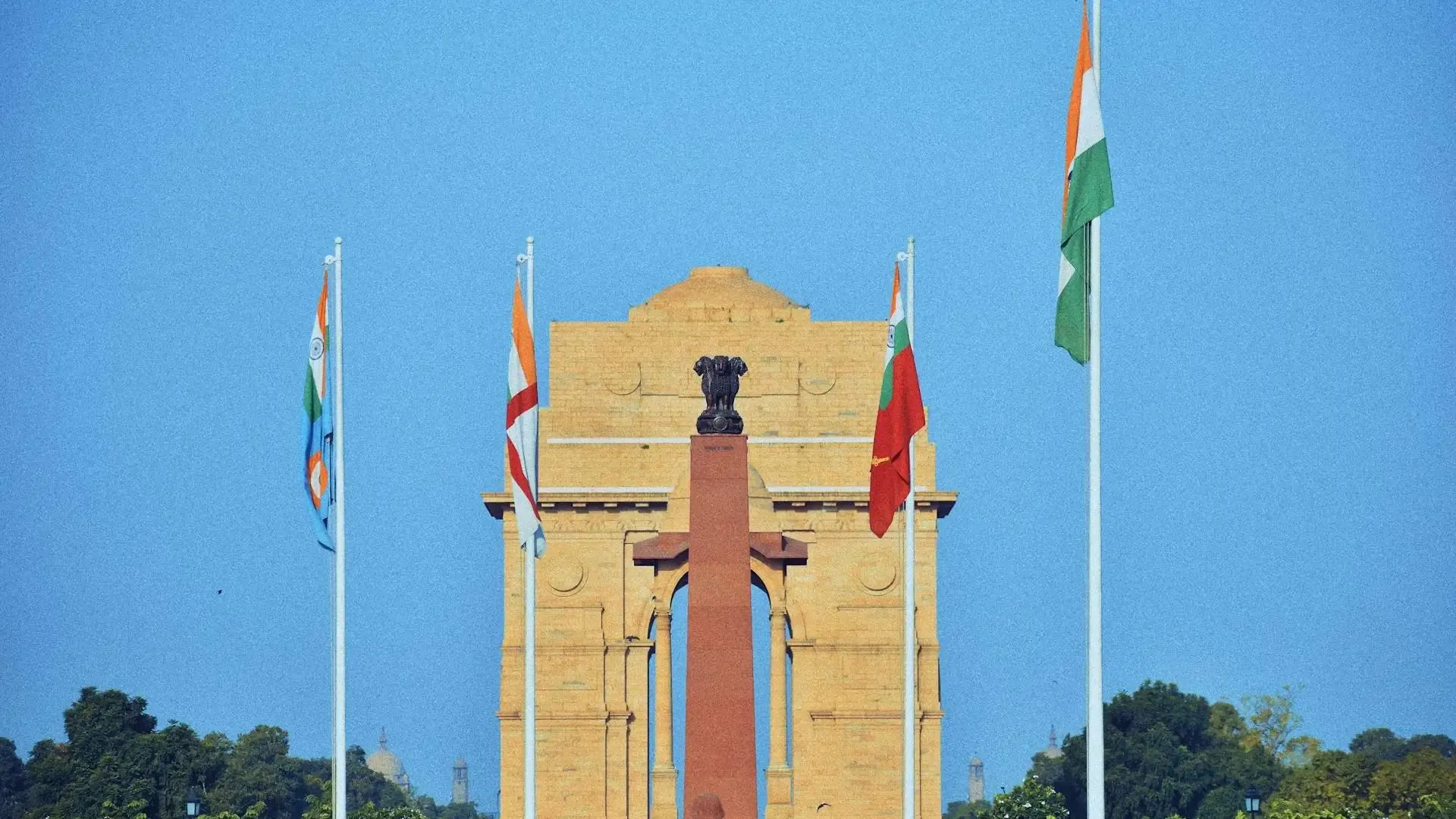 India Gate Travel Guide | History, Timings, Entry Fee & Best Time to Visit - Photo 3
