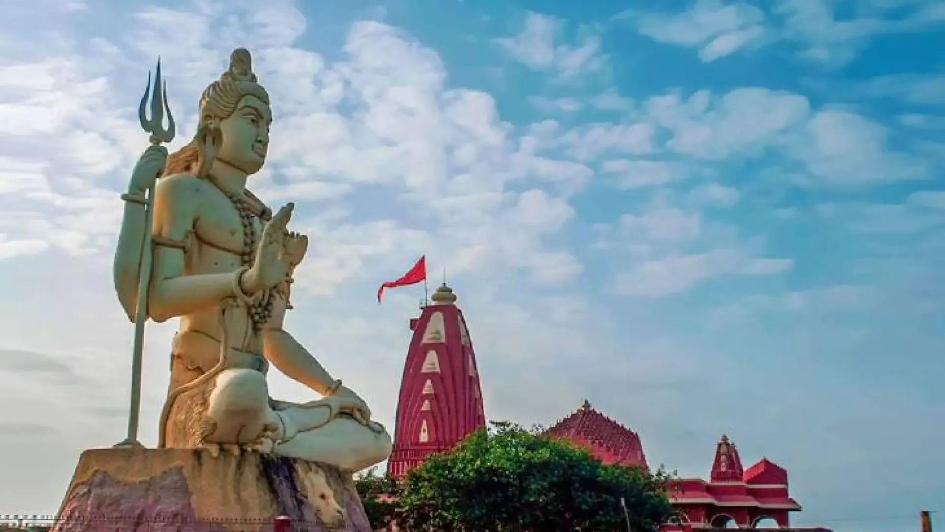 Nageshwar Jyotirlinga: A Sacred Shiva Temple Near Dwarka - Photo 3
