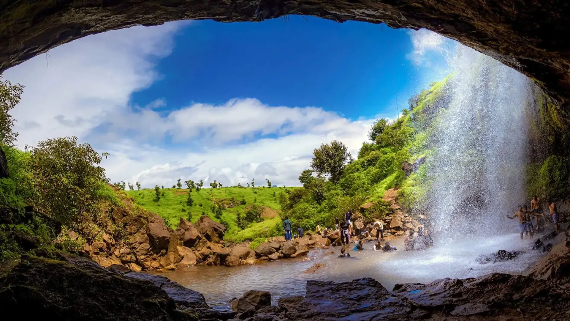 Anjni Cave: Exploring the Mythological Birthplace of Lord Hanuman