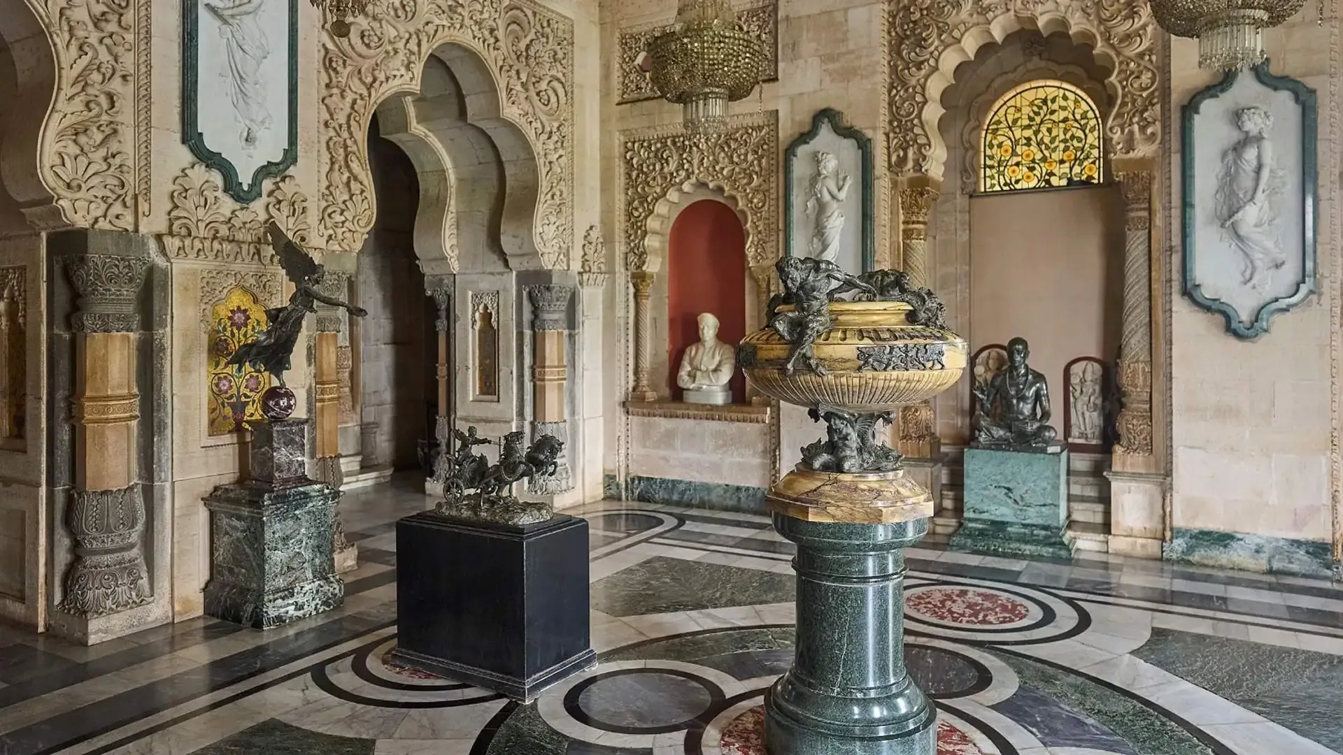 laxmi vilas palace - Photo 4