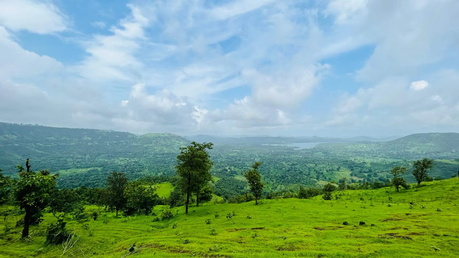 Vangan waterfall (Ankada dhodh) - Photo 2