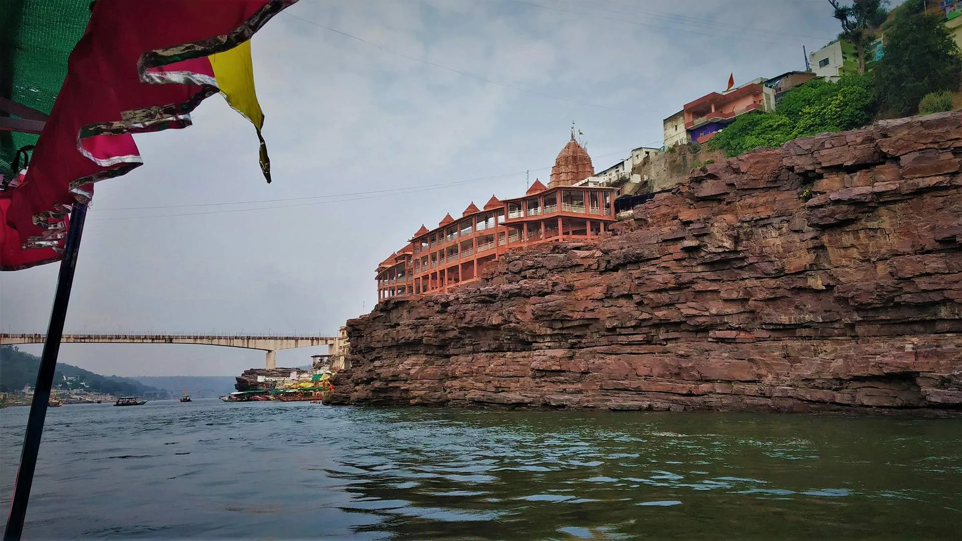 Omkareshwar Jyotirlinga: Timings, Parikrama & Travel Guide