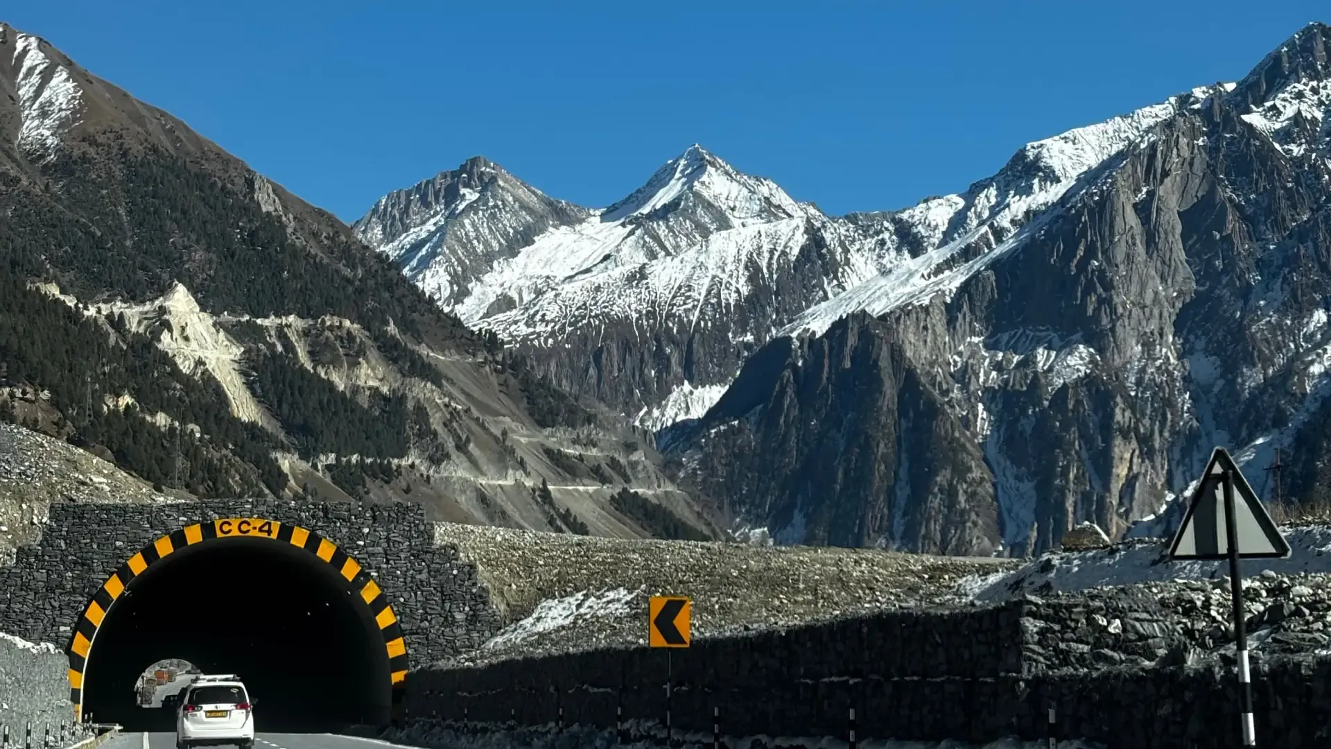 Atal Tunnel Manali: South Portal, History & Travel Guide - Photo 5