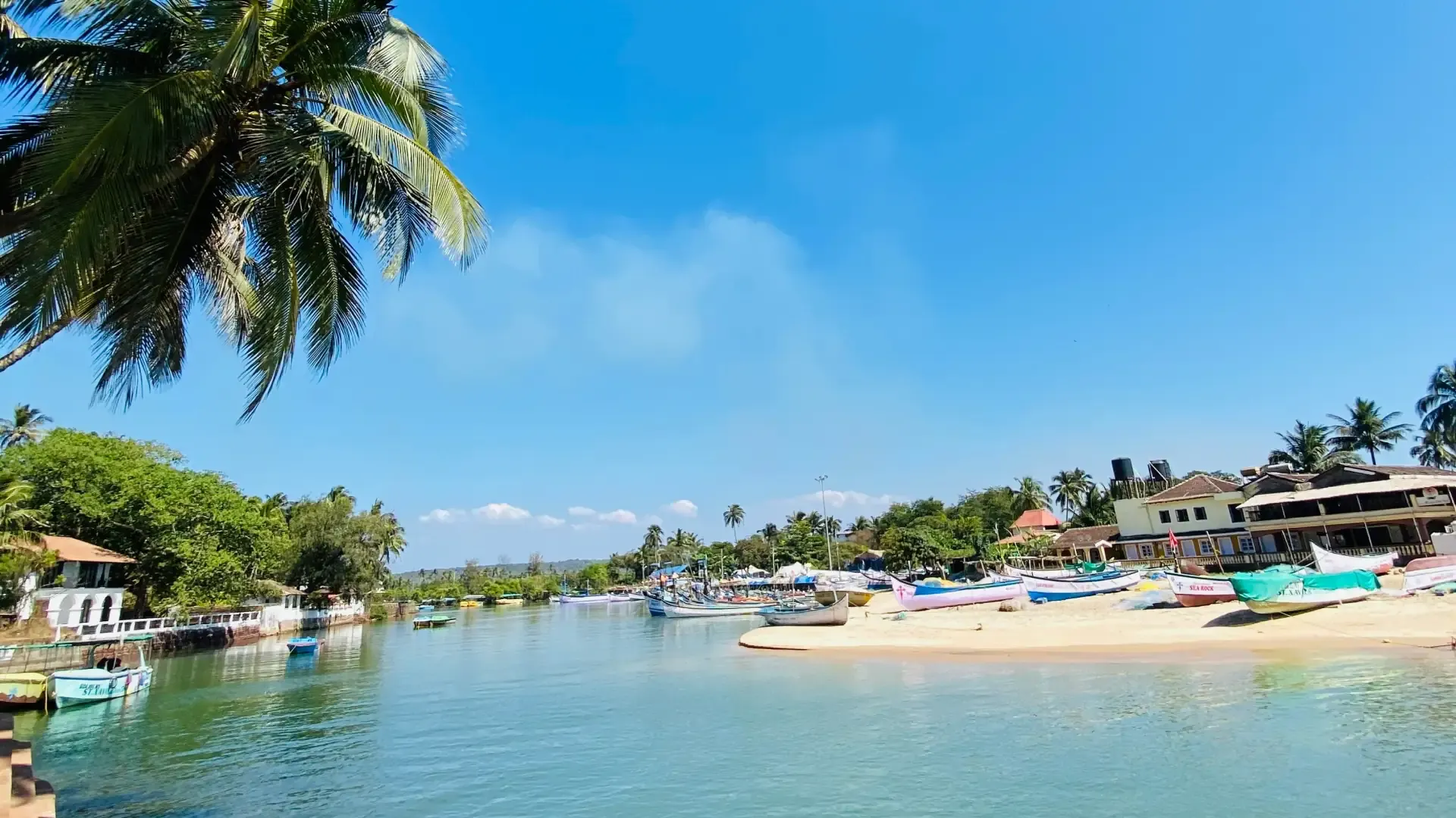 Baga Beach Goa: Nightlife, Tito's Lane, Water Sports & Guide - Photo 4