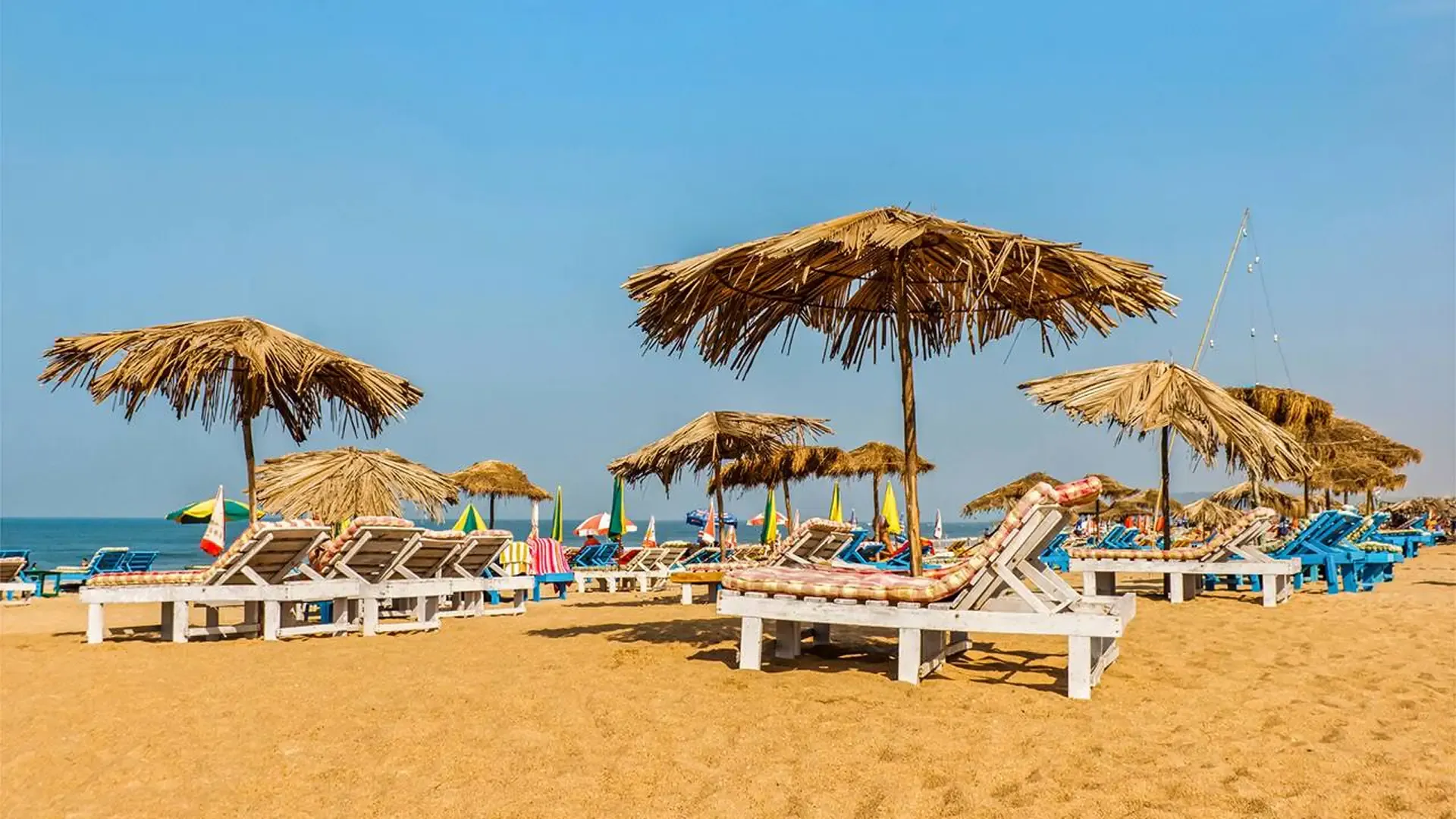 Calangute Beach Goa: Water Sports, Nightlife & Travel Guide - Photo 5