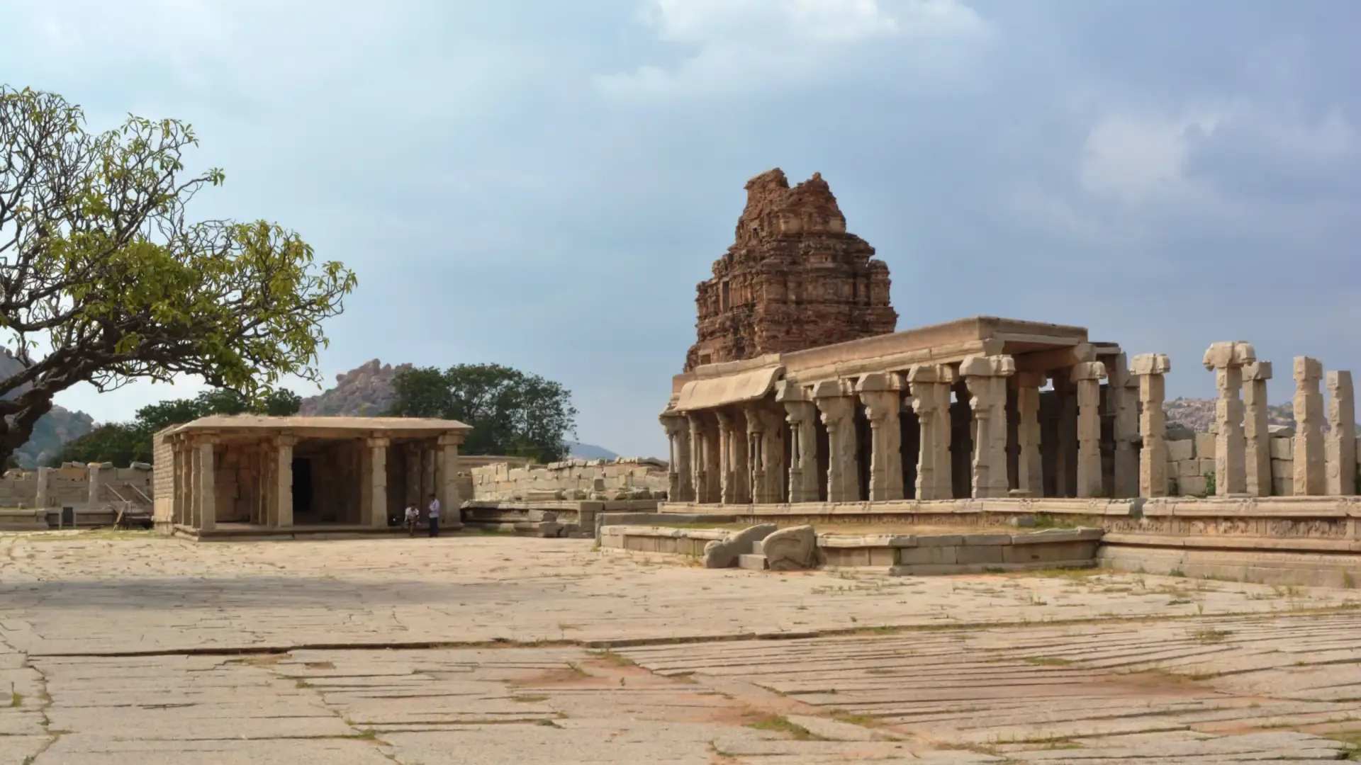Hampi UNESCO World Heritage Ruins: Vijayanagara Empire & Stone Chariot Guide