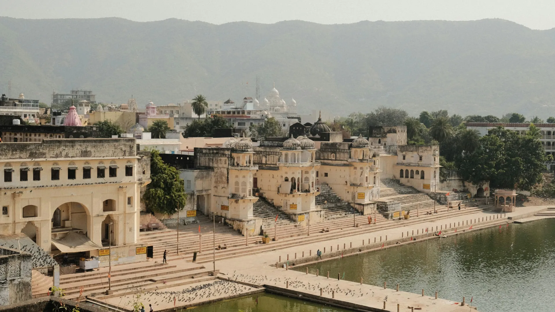 Pushkar Lake: Complete Guide to Rajasthan's Holiest Sacred Lake - Photo 5