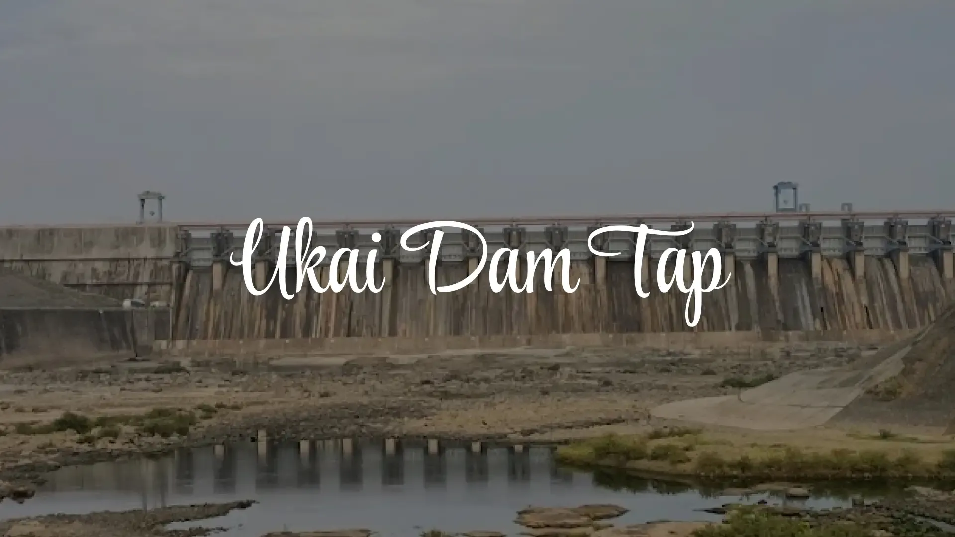 Ukai Dam Tapi: Vallabh Sagar Reservoir, Gates & Travel Guide - Photo 1