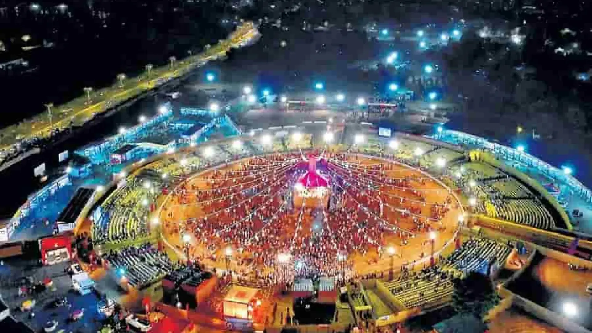 Bhuj Heritage Garba Guide 2026: Royal Chhatardi, Prag Mahal, Kutchi Raas & Timings - Photo 2